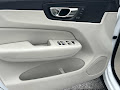 2018 Volvo XC60 T6 Momentum
